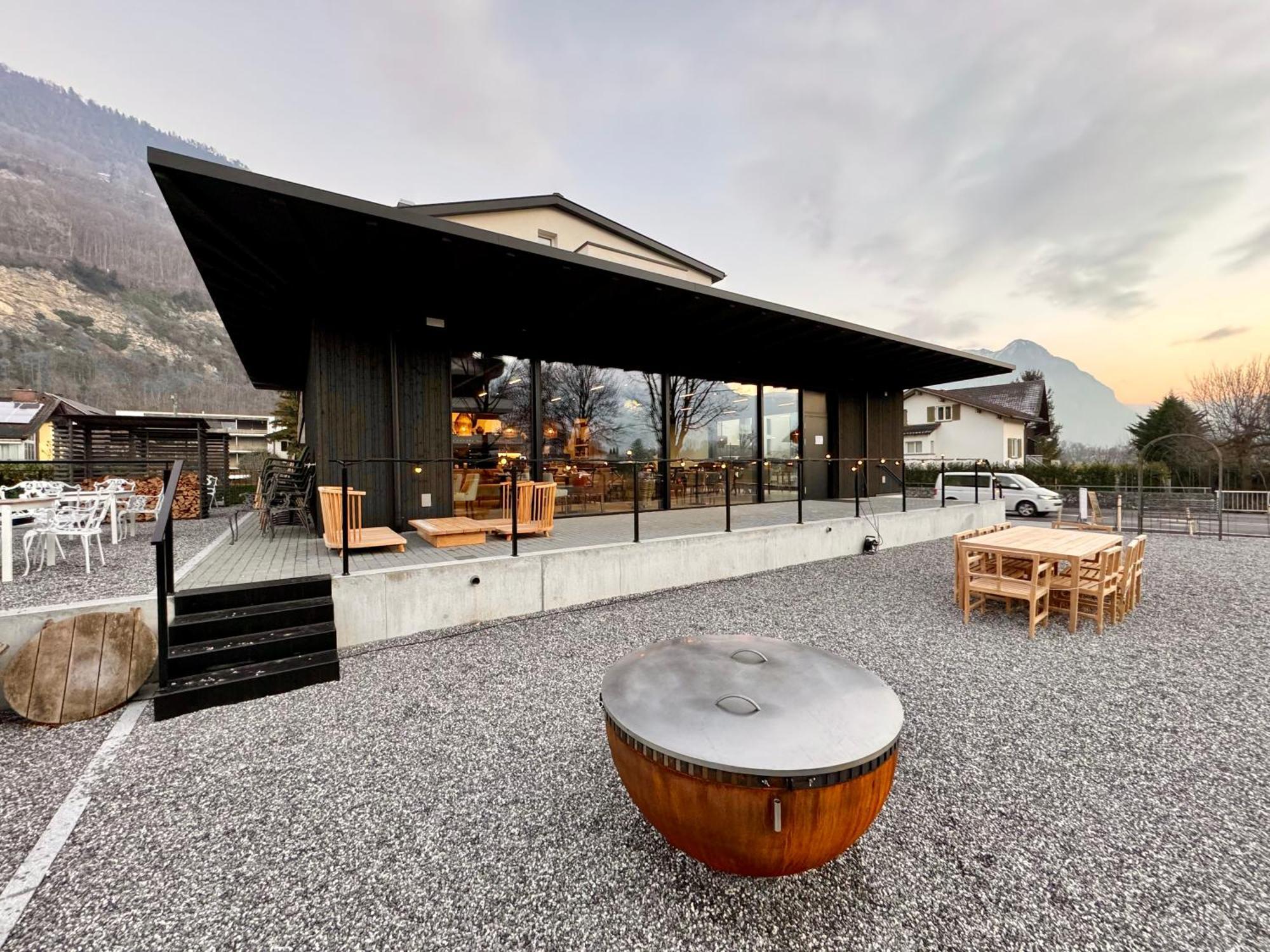 Giessen Hotel & Coffeehouse Vaduz Exterior foto